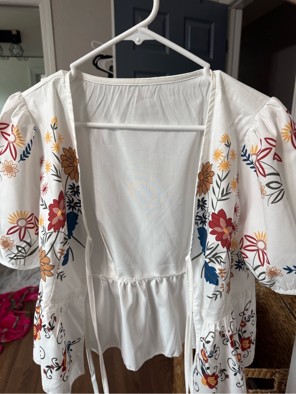 SHEIN White Floral Tie-Front Peplum Blouse